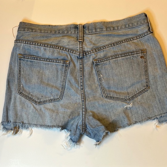 Madewell Blue Denim Distressed Boyshorts - Cuttoff Edition Size 26. - Picture 3 of 7